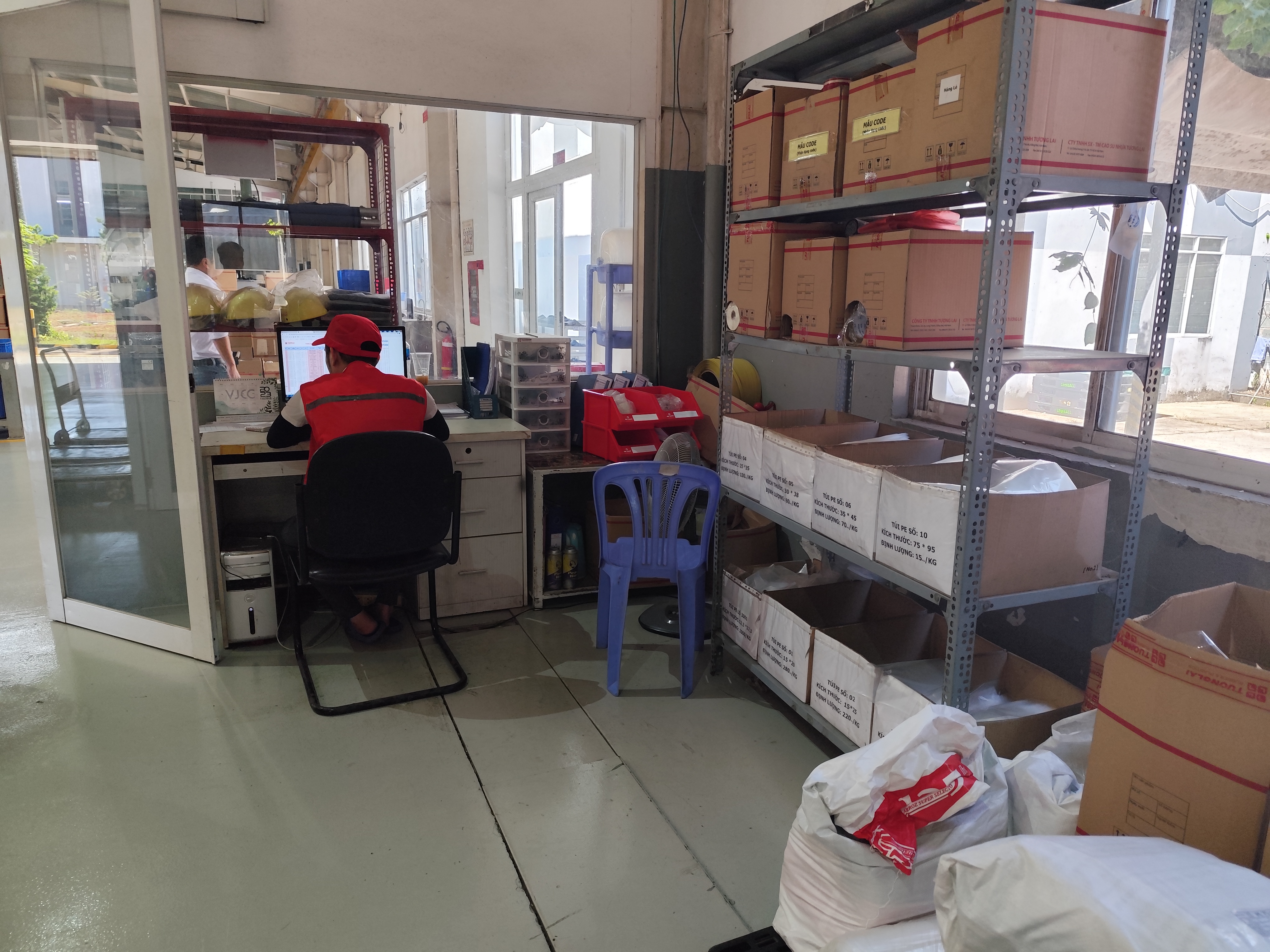 Warehouse.jpg